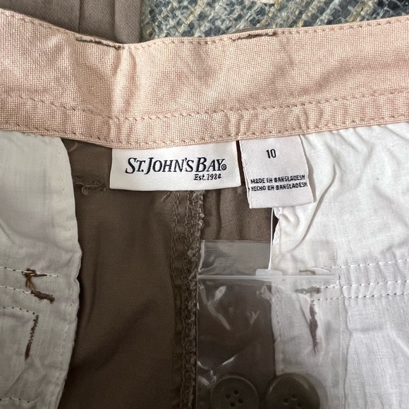 St. John’s Bay comfort waist taupe shadow capris NWT - Picture 2 of 11